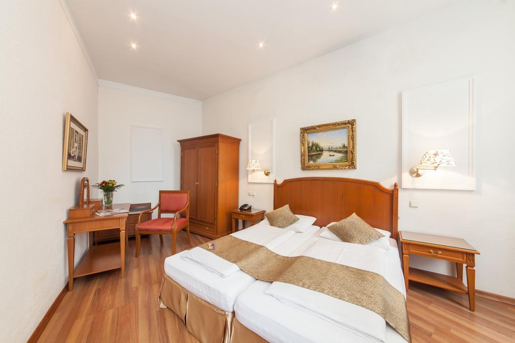 Novum Hotel Cristall Wien Messe ภายนอก รูปภาพ